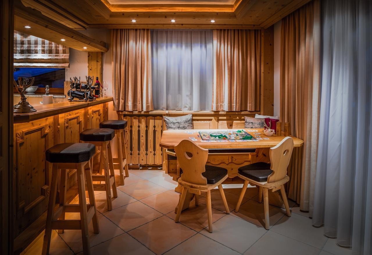 Chalet Verwall Luxury Apartments Lech Værelse billede
